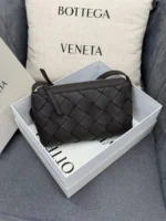 Мужская сумка мессенджер Bottega Veneta коричневого цвета, артикул 348624 — фото 2