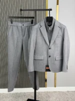 Мужской костюм Zegna серого цвета, артикул 348968